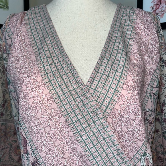 ๐ LoveStitch Surplice Boho Blouse - Picture 4 of 14